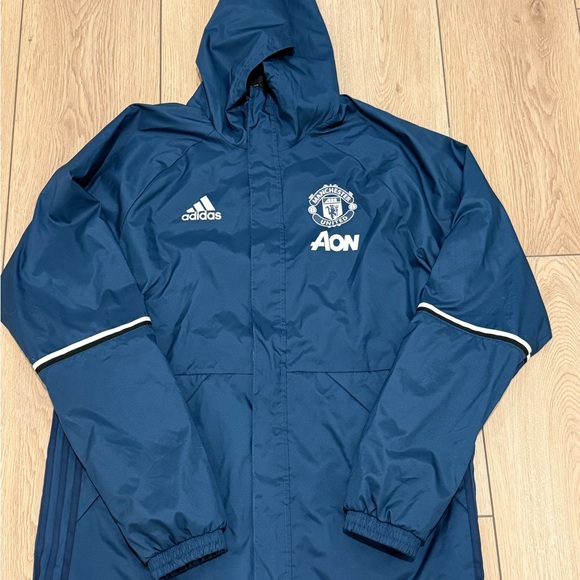 Adidas Manchester United TrainingJacket - Picture 1 of 5